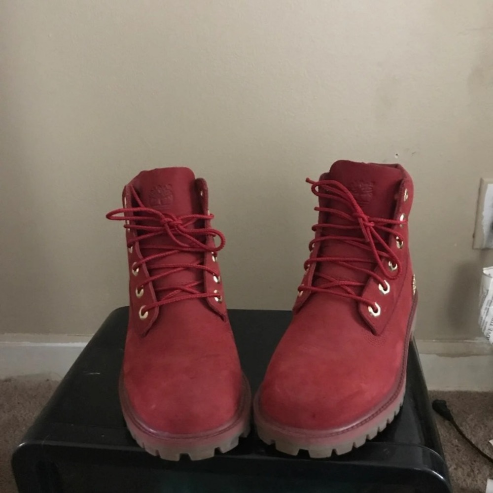 timberlands size 4